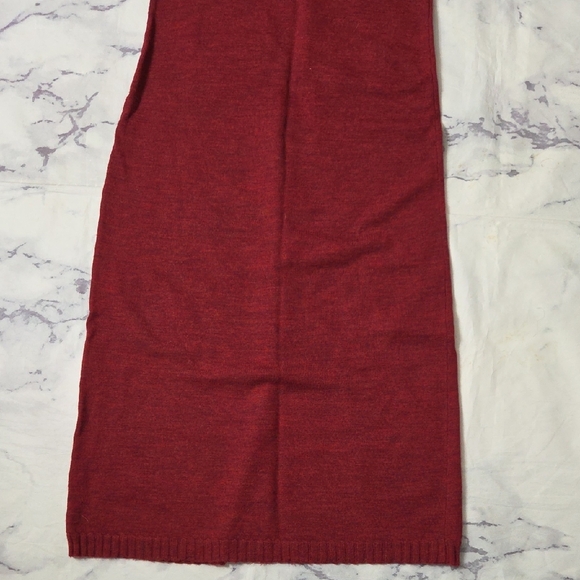 The Territory Ahead 100% Wool Rich Red Sleeveless Maxi Dress - Picture 7 of 7